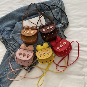 Mini Sac Bandoulière Cuir PU Pois Nœud Fleur Décoration Joli Petit Sac À Main Pour Enfants Filles