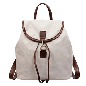 Sac à dos en toile minimaliste avec garniture en similicuir marron et fermeture à rabat