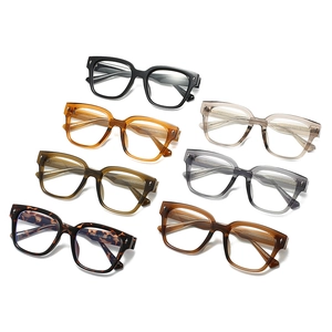 Montures de lunettes TR90 rectangulaires en plusieurs couleurs avec étoiles en métal
