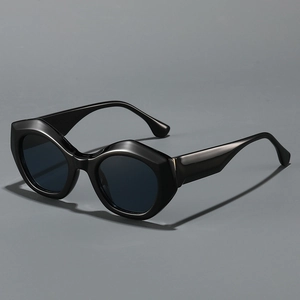 Damen Cat-Eye Sonnenbrille mit dickem schwarzem Rahmen und eckigem Design
