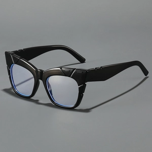 Lunettes œil-de-chat noires modernes surdimensionnées avec verres anti-lumière bleue