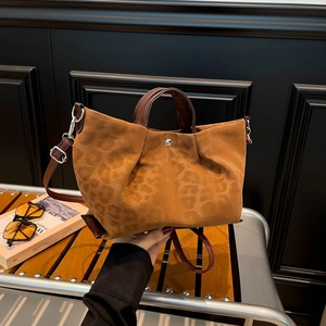 Women Leopard Print Tote Bag PU Leather Large Capacity Underarm Bag Commuter Shoulder Crossbody Handbag Stylish Retro Bag