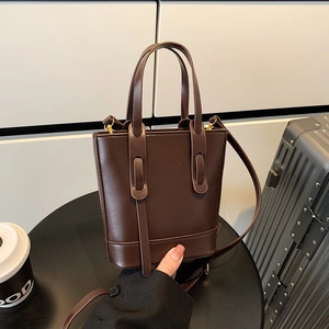 Sac Seau Femmes Cuir PU Surpiqûres Contrastées Sac À Main Sac Bandoulière Rétro Minimaliste Mode Navette Sac Épaule
