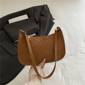 Women Fashion Snake Skin Pattern PU Leather Underarm Bag Minimalist Crescent Shoulder Bag Gold Zipper Daily Casual Handbag