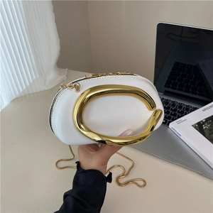 Sac à Bandoulière pour Femmes en Cuir PU avec Grande Poignée en Métal Doré Bandoulière en Chaîne Sac à Main Oreiller Minimaliste