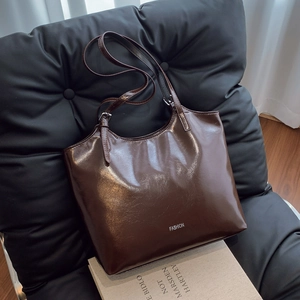 Fashion Lettering Shiny PU Leather Tote Bag Large Capacity Adjustable Shoulder Handbag With Baseball Charm For Women