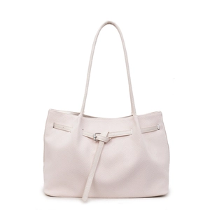 Sac fourre-tout beige tissé minimaliste avec boucle et longues bretelles pour le quotidien