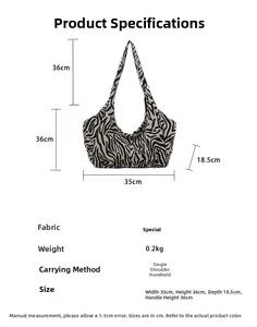 Spécifications détaillées de taille pour le grand sac fourre-tout zébré avec dimensions