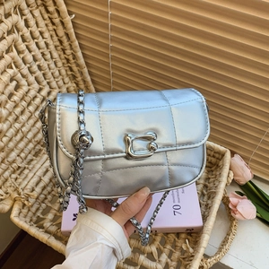 Sac À Bandoulière Matelassé En Cuir PU Argent Métallisé Chaîne À Boule Métallique Réglable Petit Sac Porté Épaule