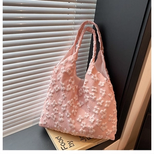 Pink floral tote bag with 3D lace petals and large storage space for women