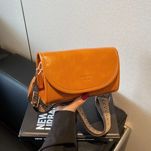 Vintage Women PU Leather Small Square Crossbody Bag With Wide Woven Strap Contrast Stitching Fashion Shoulder Bag