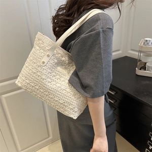 Chic white woven lace tote bag with star pattern and leather straps for women