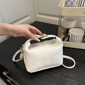 Women Snake Pattern PU Leather Crossbody Bag Gold Hardware Shoulder Handbag Solid Color Minimalist Casual Commuter