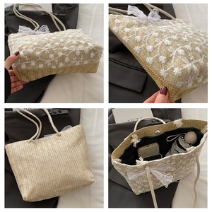 Vues détaillées du sac cabas en paille dentelle montrant l'intérieur et les nœuds