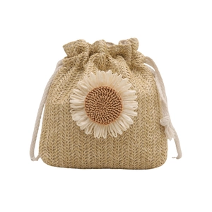 Sac seau d'été en paille avec cordon de serrage et décor de fleur de marguerite