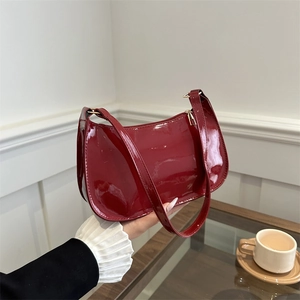 Patent Leather Underarm Bag For Women Glossy Baguette Shoulder Handbag Minimalist Retro Style Solid Color Gold Hardware