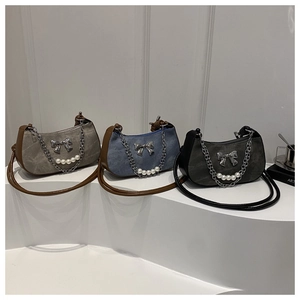 Trois sacs à bandoulière rétro style dumpling avec nœud métallique et perles