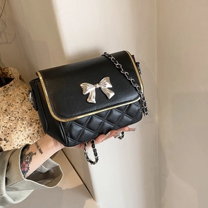 Women Quilted PU Leather Crossbody Bag Metal Bow Decor Chain Shoulder Strap Elegant Small Square Flap Purse