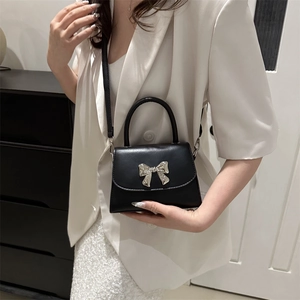 Mini Borsa A Tracolla Donna PU Pelle Borsa A Mano Con Fiocco In Metallo Argentato Piccola Borsa Quadrata Moda