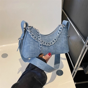 Women PU Leather Denim Texture Hobo Bag With Chunky Silver Chain Zipper Crescent Underarm Shoulder Bag Trendy Retro