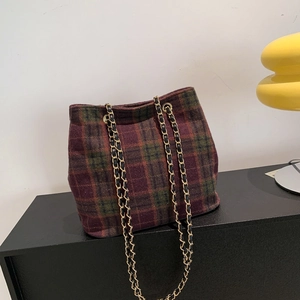 Classic plaid wool tote bag with gold chain strap in red and green tartan pattern