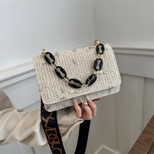 Sac à Épaule en Paille Broderie Florale pour Femmes Petit Sac Bandoulière Carré Bohème Avec Large Sangle Imprimée Sac à Main Mode