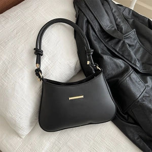 Sac À Épaule Minimaliste Pour Femmes Cuir PU Barre Métallique Dorée Bandoulière Nouée Sac Hobo Mode