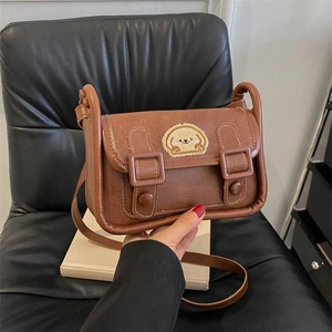 Sac Bandoulière Rétro En Cuir PU Femmes Broderie Chien Dessin Animé Rabat Carré Sac À Épaule Style Japonais Petit Messager