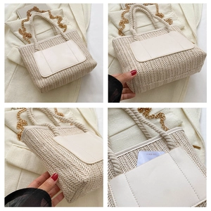 Detailsicht der gewebten Strohtasche mit Seilgriffen und goldener Kettenschultergurt