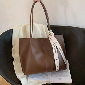 Women Large Capacity PU Leather Tote Bag Minimalist Urban Commuter Shoulder Bag With Decorative Satin Ribbon Daily Handbag