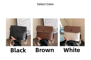 Comparaison détaillée de sacs bandoulière vintage en noir, marron et bicolore avec sangle