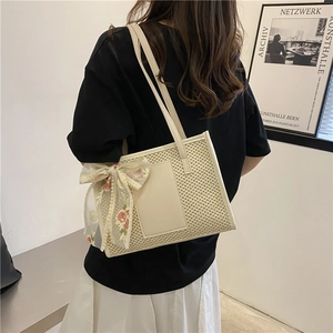 Borsa da spiaggia in paglia beige da donna con fiocco in pizzo floreale moda estate