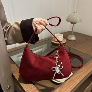 Women Faux Suede Underarm Hobo Bag With Bow Heart Pendant Adjustable Strap Zipper Shoulder Bag Fashion Retro