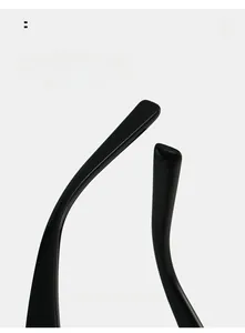 Close-up of curved mirror legs on polygon glasses for a comfortable and stable fit
