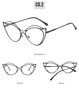 Detailansichten der braunen, unregelmäßigen Cat-Eye-Metallbrille mit Cut-out-Design