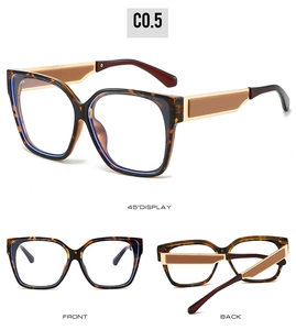 Vues détaillées sous plusieurs angles de lunettes carrées anti-lumière bleue à motif écailles