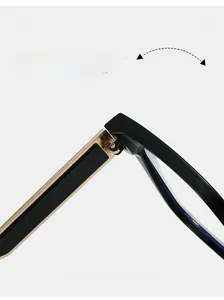 Détail de la charnière en métal doré sur la monture noire de lunettes de cyclisme