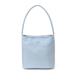 Sac seau bleu clair minimaliste avec broderie Hope and Future et bandoulière longue