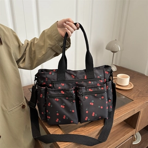 Sac Fourre-Tout En Nylon À Imprimé Cerise Multi Poches Grande Capacité Sac À Main Bandoulière Décontracté Pour Femme Voyage