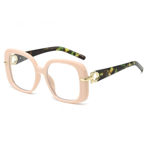 Retro square frame sunglasses in nude pink with tortoiseshell arms and gold metal hinges