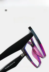 Detail of TR90 cat-eye frame hinge and temple with model TR-P5232 parameters