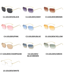 Collection de lunettes de soleil sans monture avec branches en métal doré en dix couleurs