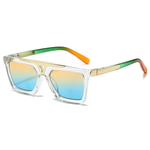 Occhiali da sole aviator quadrati retrò con lenti sfumate arancio-blu e accenti in oro