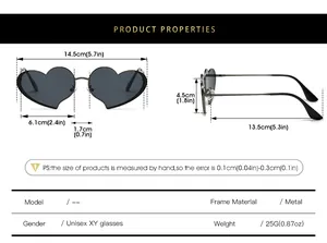 Tableau des tailles détaillé pour lunettes de soleil en métal en forme de cœur avec mesures