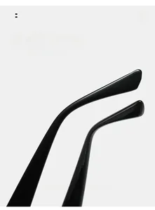 Détail des branches de lunettes de cyclisme noires ergonomiques et incurvées
