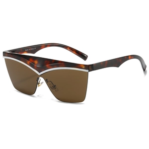 Oversized Shield Sunglasses Geometric Square Frame UV400 One Piece Lens V-Shaped Trim Fashion Eyewear For Men Women
