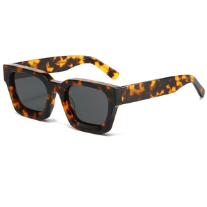 Classic tortoise shell thick frame rectangle sunglasses with dark lenses for men and women