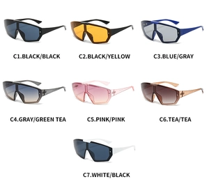 Vue détaillée de sept lunettes de soleil de sport à grande monture en divers coloris