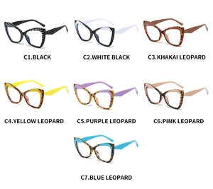 Détail des montures de lunettes œil de chat en sept couleurs contrastées et motifs variés