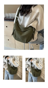 Gros plan du sac en velours côtelé vert olive avec une texture souple et durable